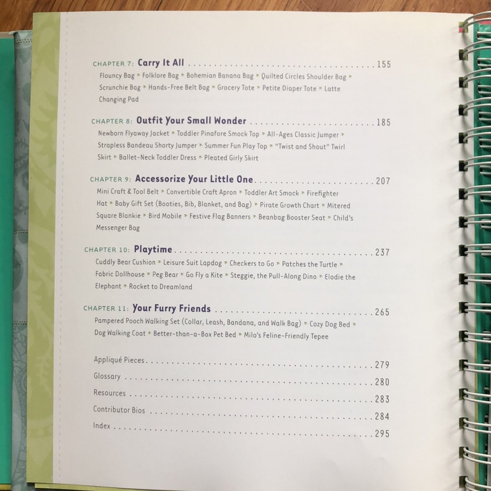 One-Yard Wonders 101 Sewing Projects book with patterns - Picture 6 of 6